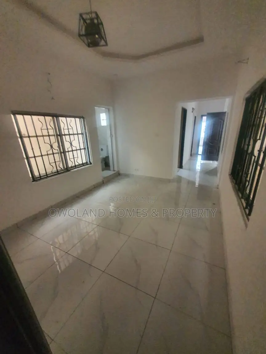 2bdrm Block of Flats in Lekki for rent in Lekki