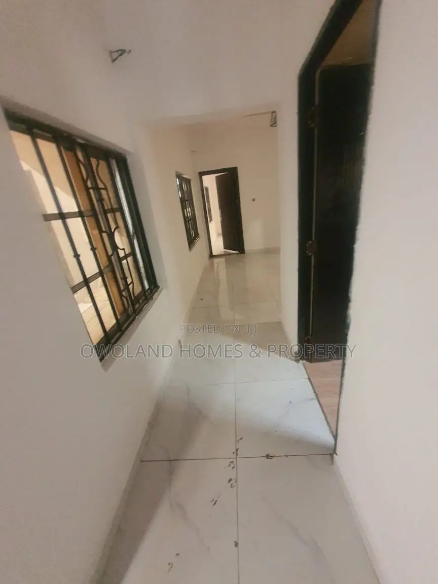 2bdrm Block of Flats in Lekki for rent in Lekki