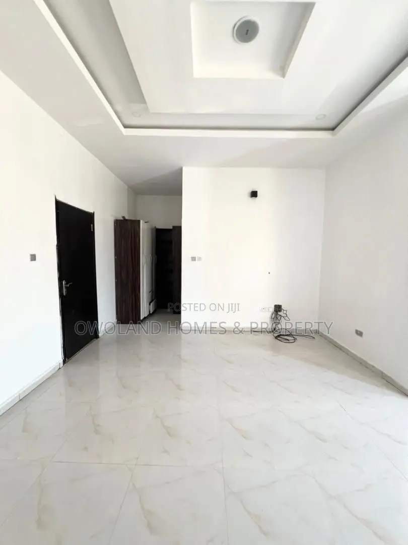 2bdrm Block of Flats in Agungi for rent in Agungi