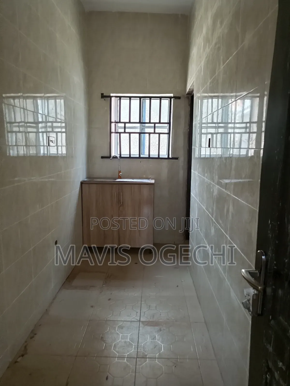 1bdrm Room & Parlour in Tipper Garage After for rent in Karu