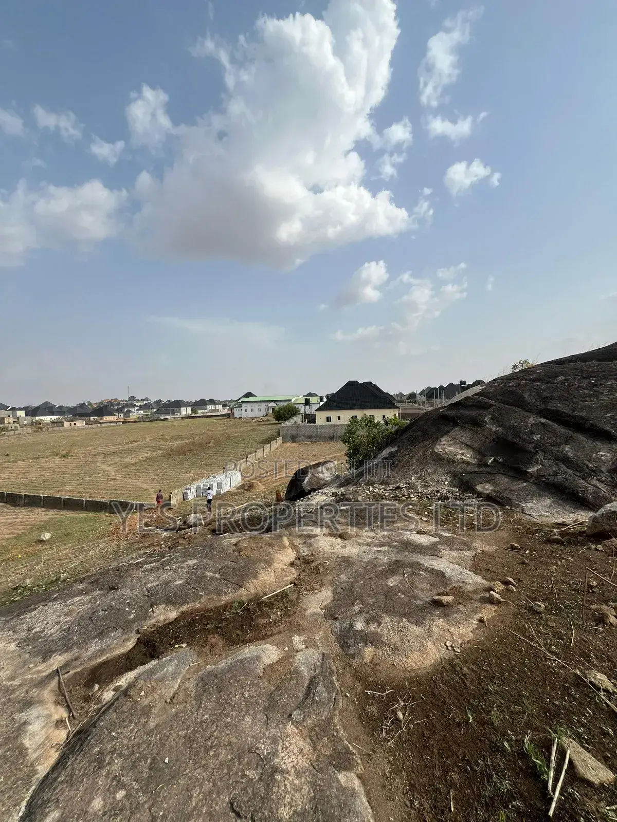 Bungalow or Penthouse Plot Available in Lugbe District