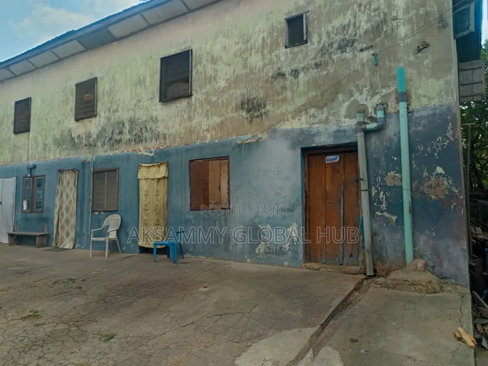 20bdrm Block of Flats in Felele, Behind Uba, Ibadan for sale in Ibadan