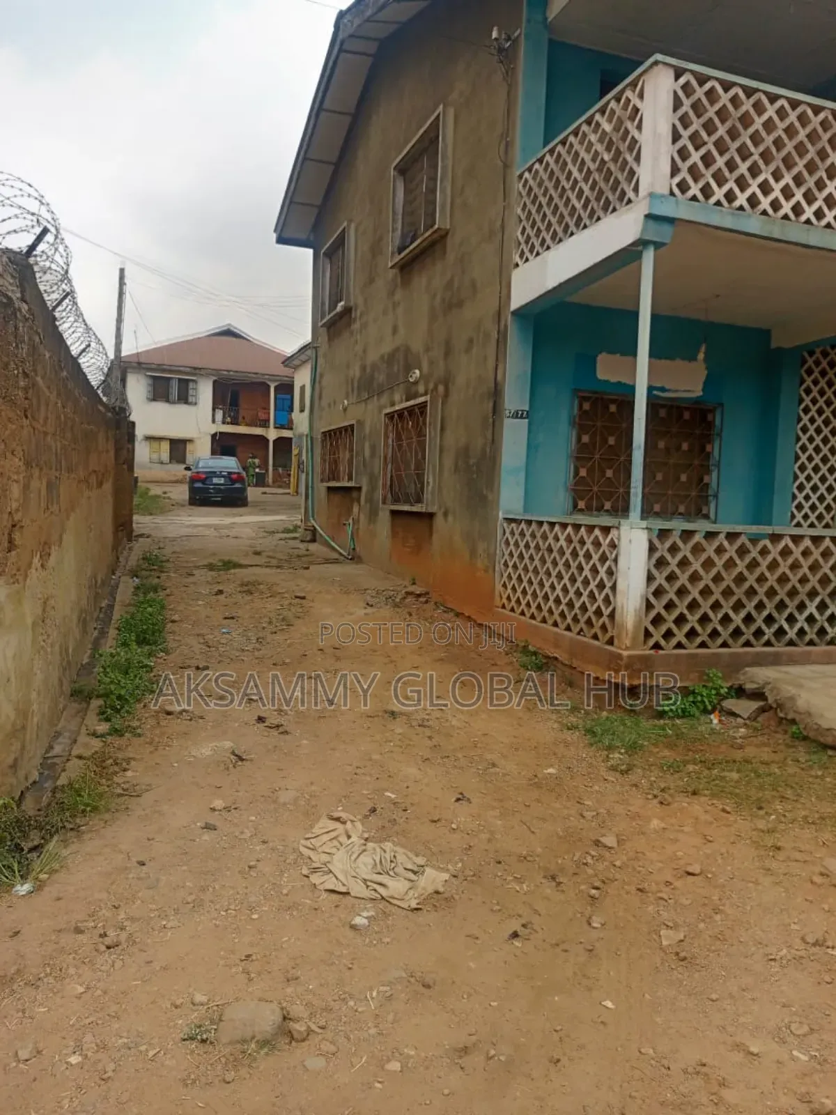 20bdrm Block of Flats in Felele, Behind Uba, Ibadan for sale in Ibadan