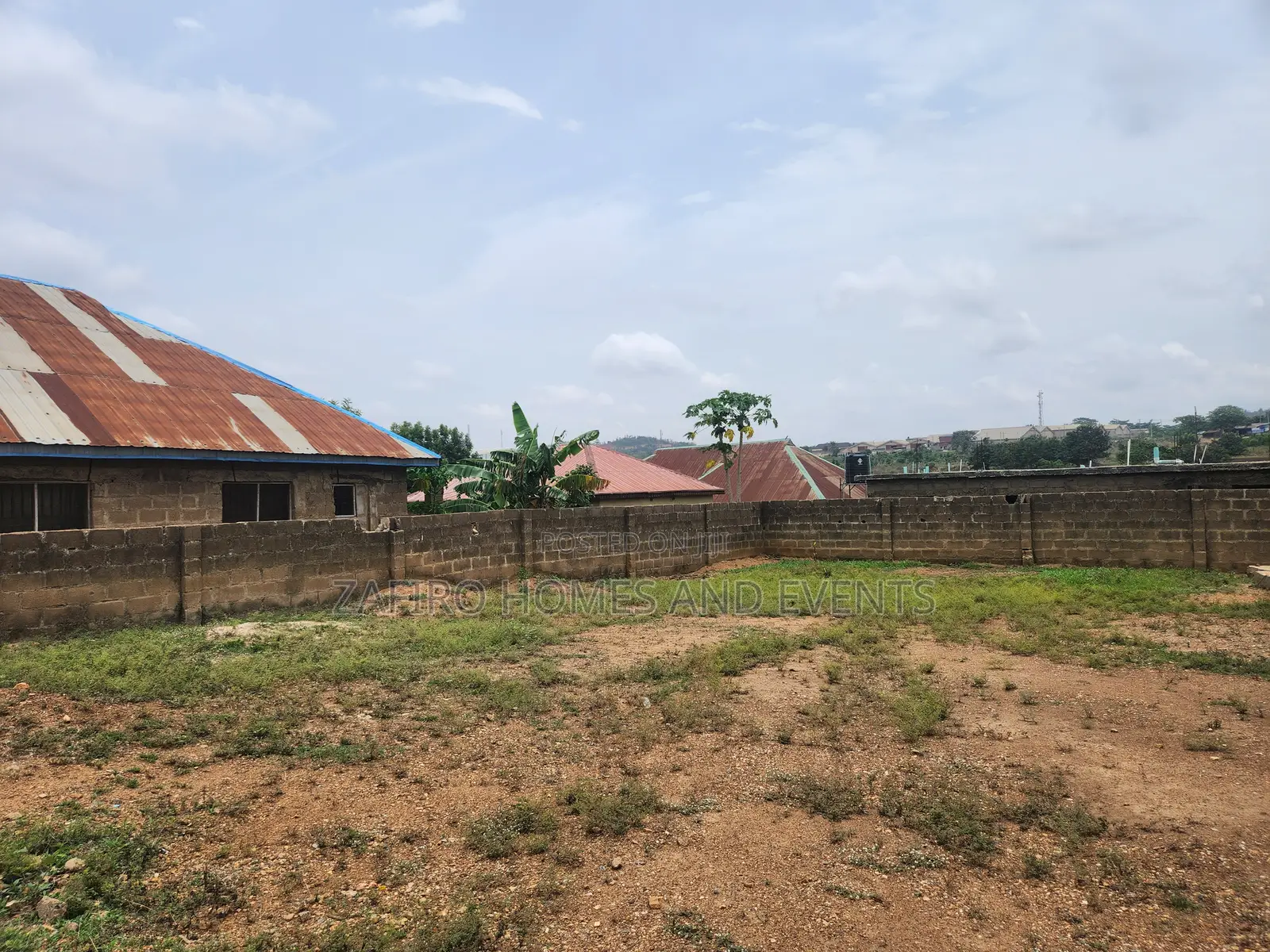 Fenced 350m2 Land at Arapaja, Odo Ona Kekere in Odo Ona