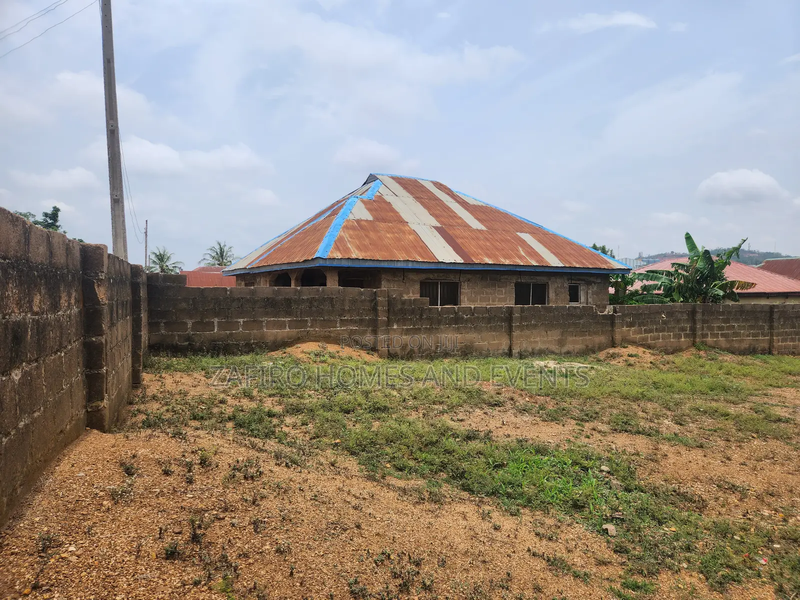 Fenced 350m2 Land at Arapaja, Odo Ona Kekere in Odo Ona