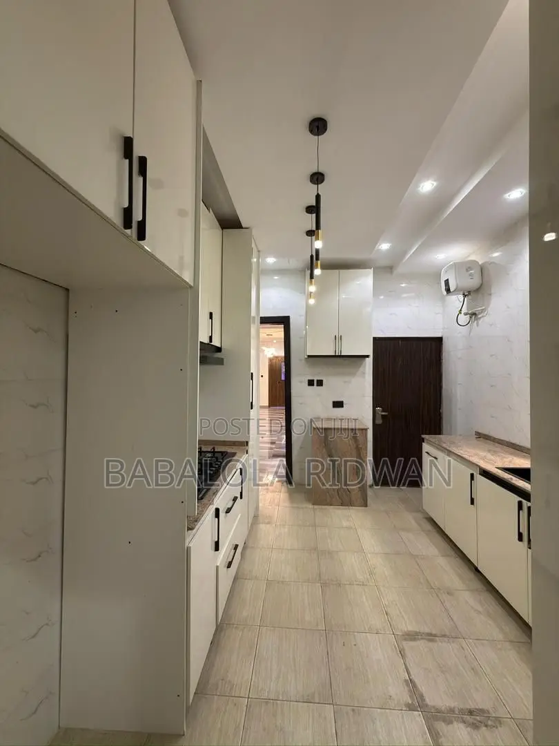 4bdrm Duplex in Ikolaba Gra, Ibadan North West for sale in Ibadan North West
