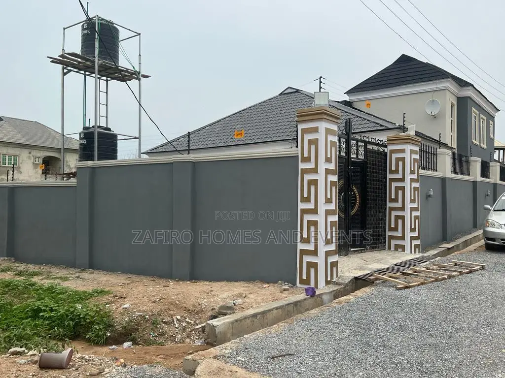 5bdrm House in Maberi Idi Ishin, Akala Express for sale in Akala Express