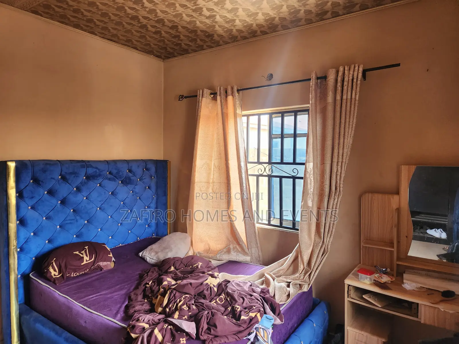 2bdrm Bungalow in Elewuro, Akobo for sale in Akobo