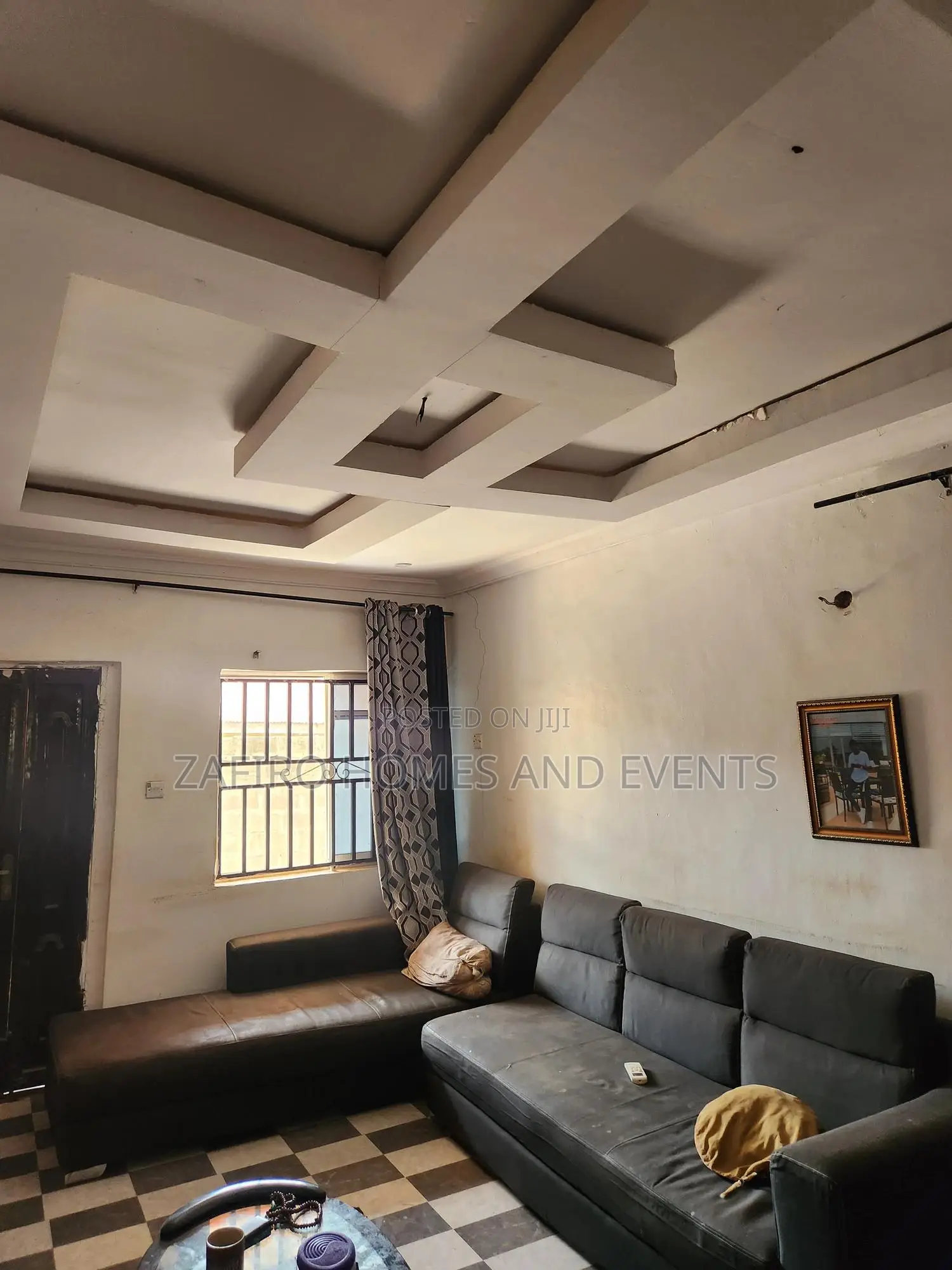2bdrm Bungalow in Elewuro, Akobo for sale in Akobo