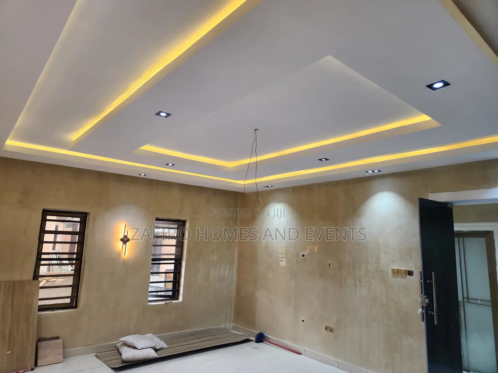 5bdrm Duplex in Ore Ofe Estate for sale in Oluyole Estate