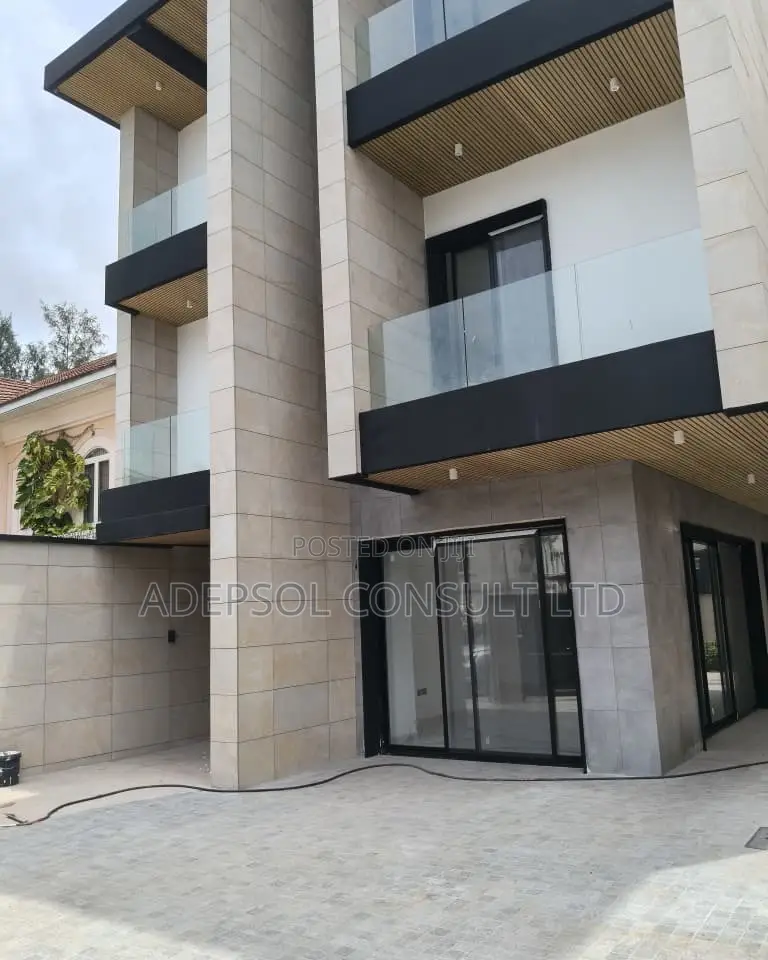 5bdrm Duplex in Ikoyi for sale in Ikoyi