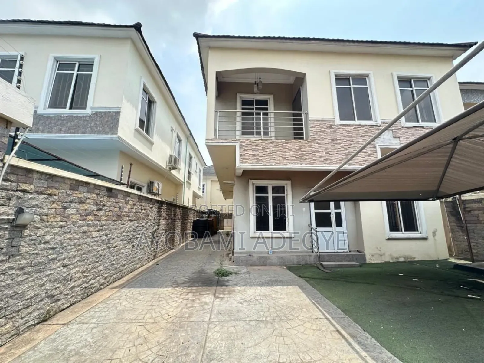 4bdrm Duplex in Cheyview Estate, Chevron for rent in Chevron