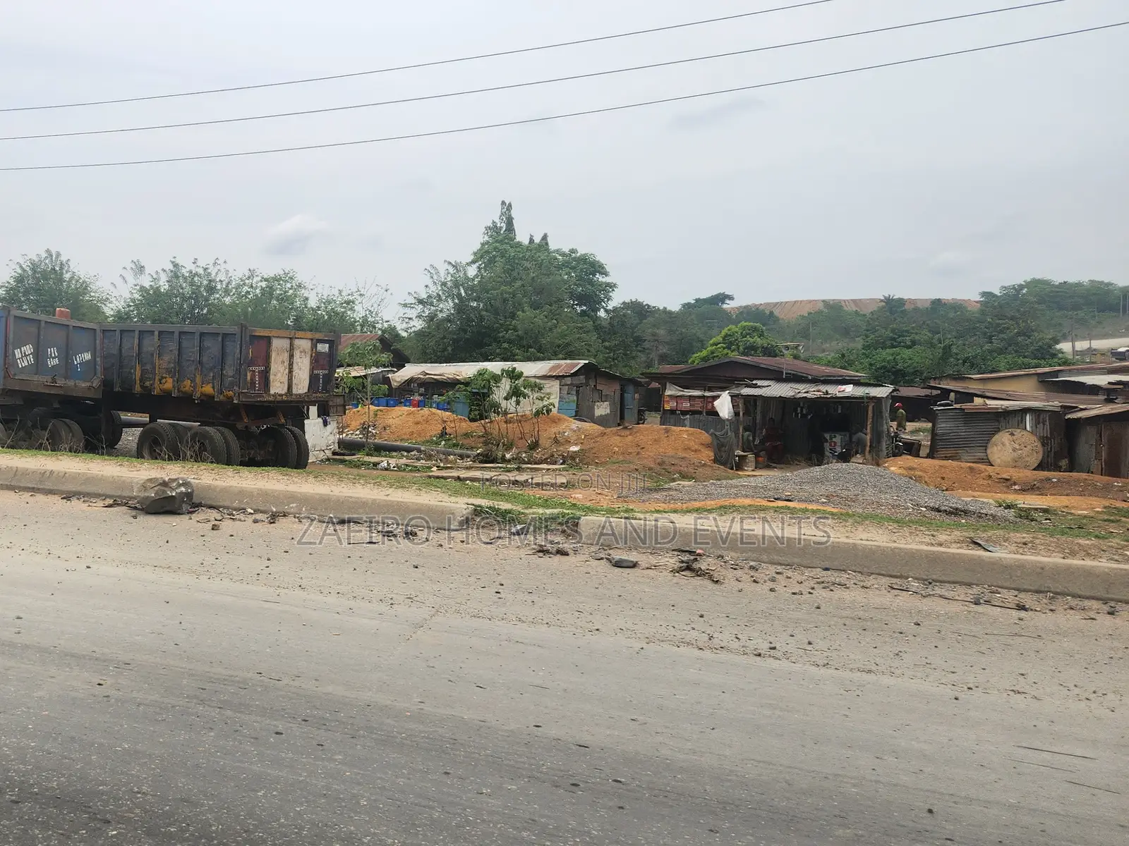 48 Acres of Land Near Rashidi Adewolu Gra on Lagos Ibadan Expressway in Oluyole Estate