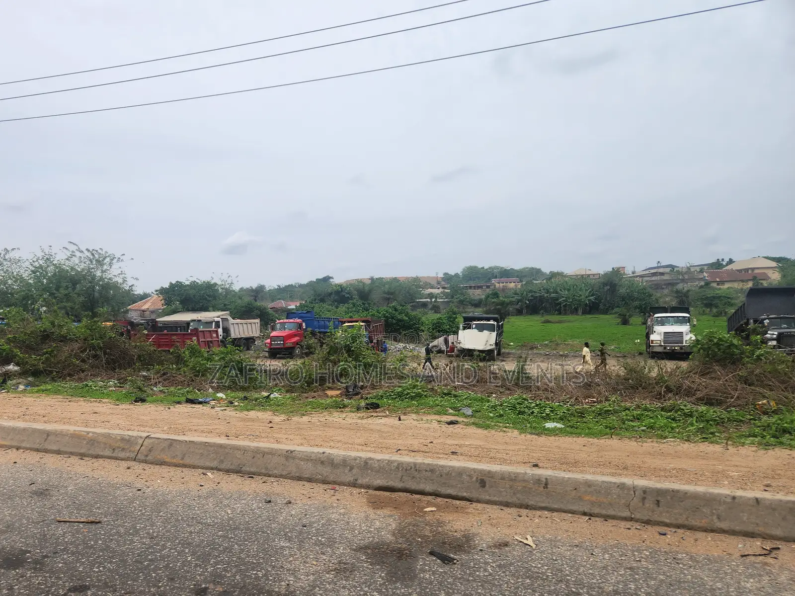 48 Acres of Land Near Rashidi Adewolu Gra on Lagos Ibadan Expressway in Oluyole Estate