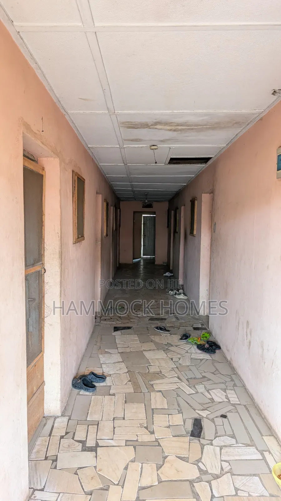 20-Units Self Contained Hostel at Agbowo, University of Ibadan. in Agbowo