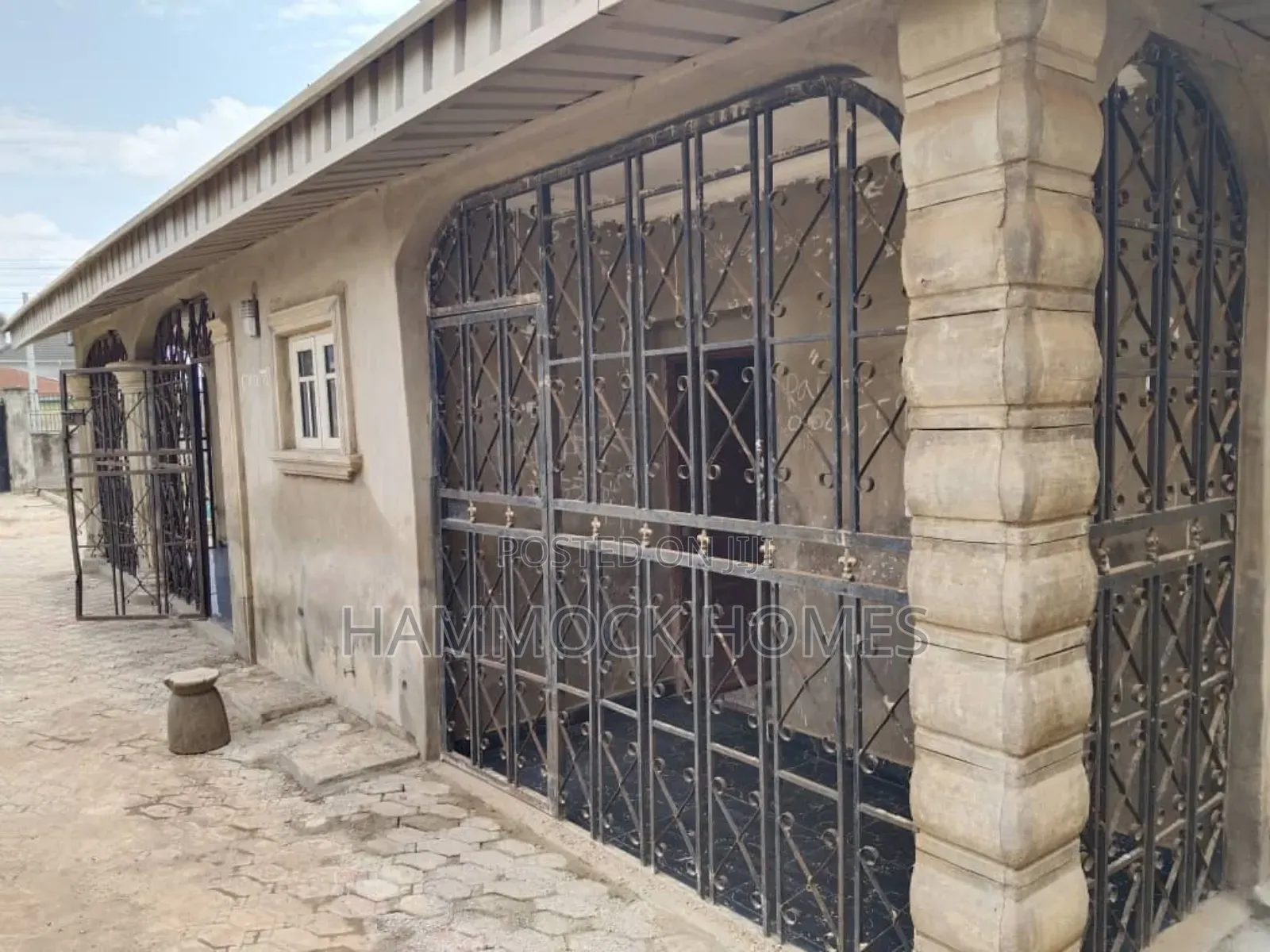2bdrm Bungalow in Okebadan Estate, Akobo for rent in Akobo