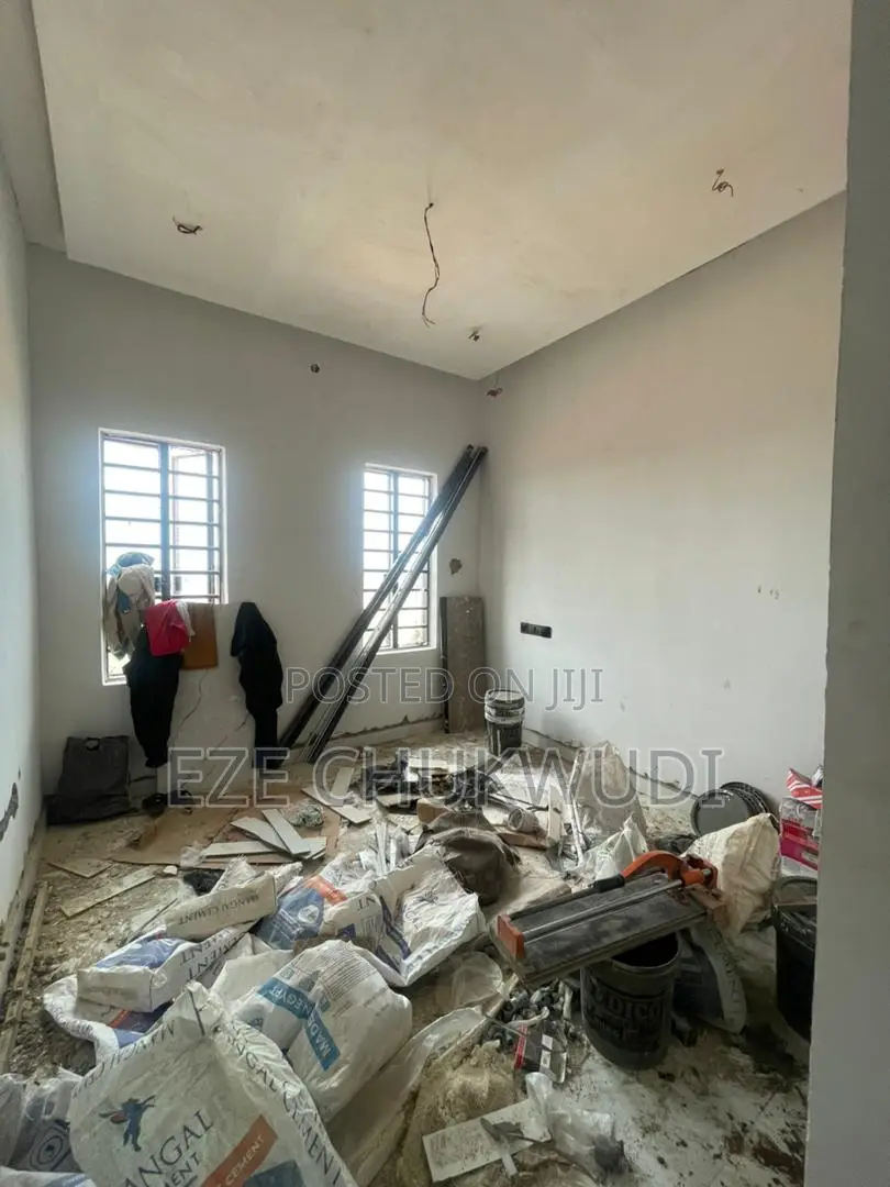 5bdrm Bungalow in Centenary City, Enugu for sale in Enugu