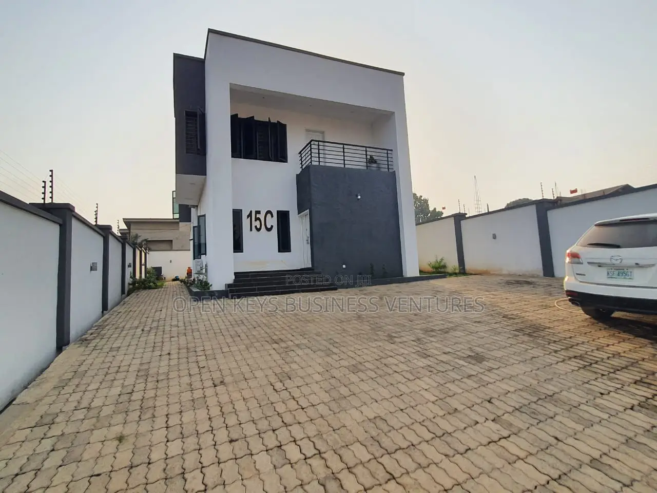 Furnished 4bdrm Duplex in Alalubosa Gra for sale in Alalubosa
