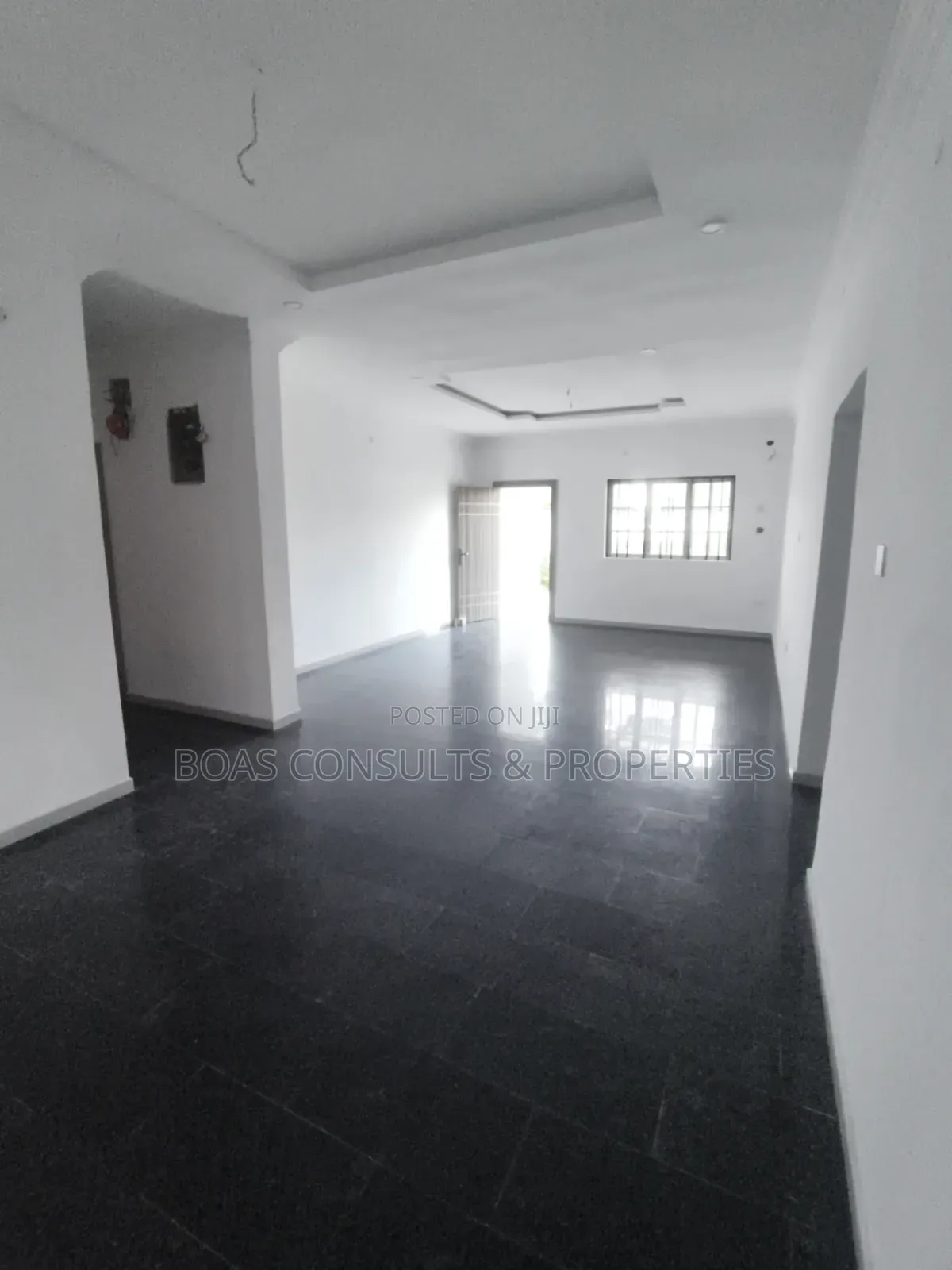 3bdrm Apartment in Ilaje / Lekki for sale in Ilaje / Lekki