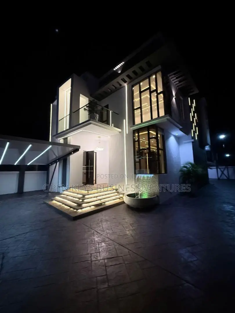 Furnished 4bdrm Duplex in Aare Oluyole for sale in Oluyole Estate