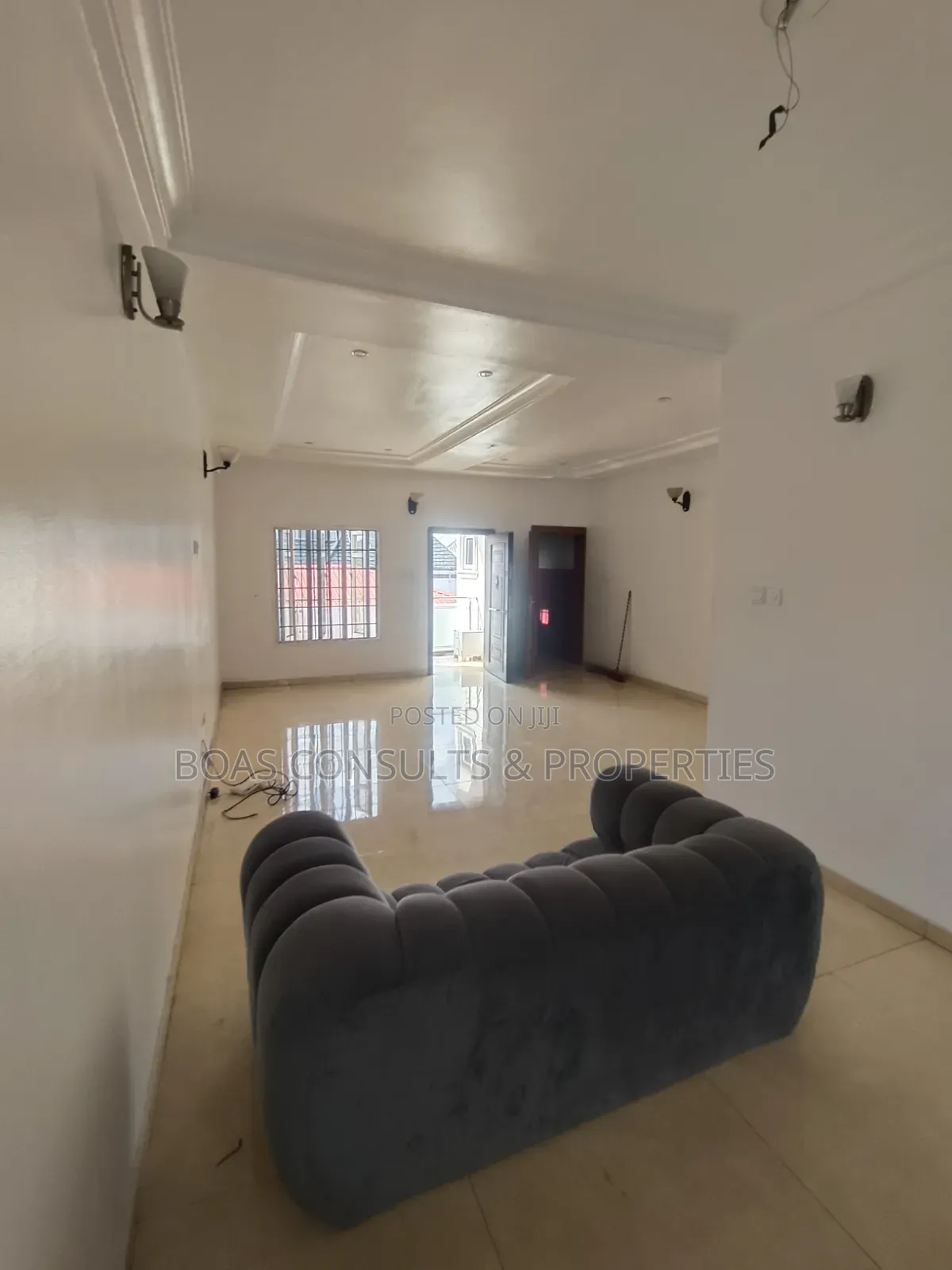 2bdrm Block of Flats in Ikota for rent in Ikota