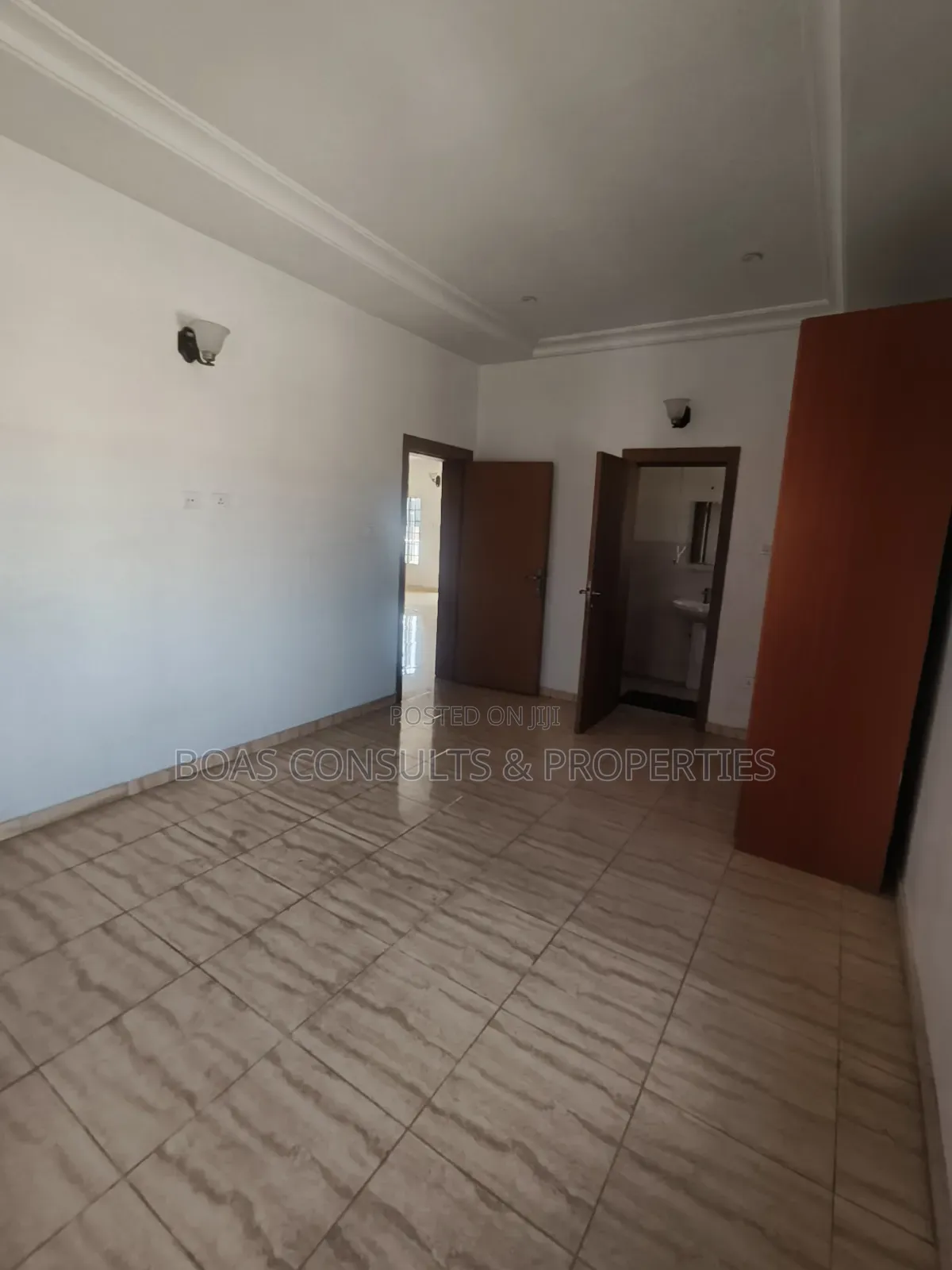 2bdrm Block of Flats in Ikota for rent in Ikota