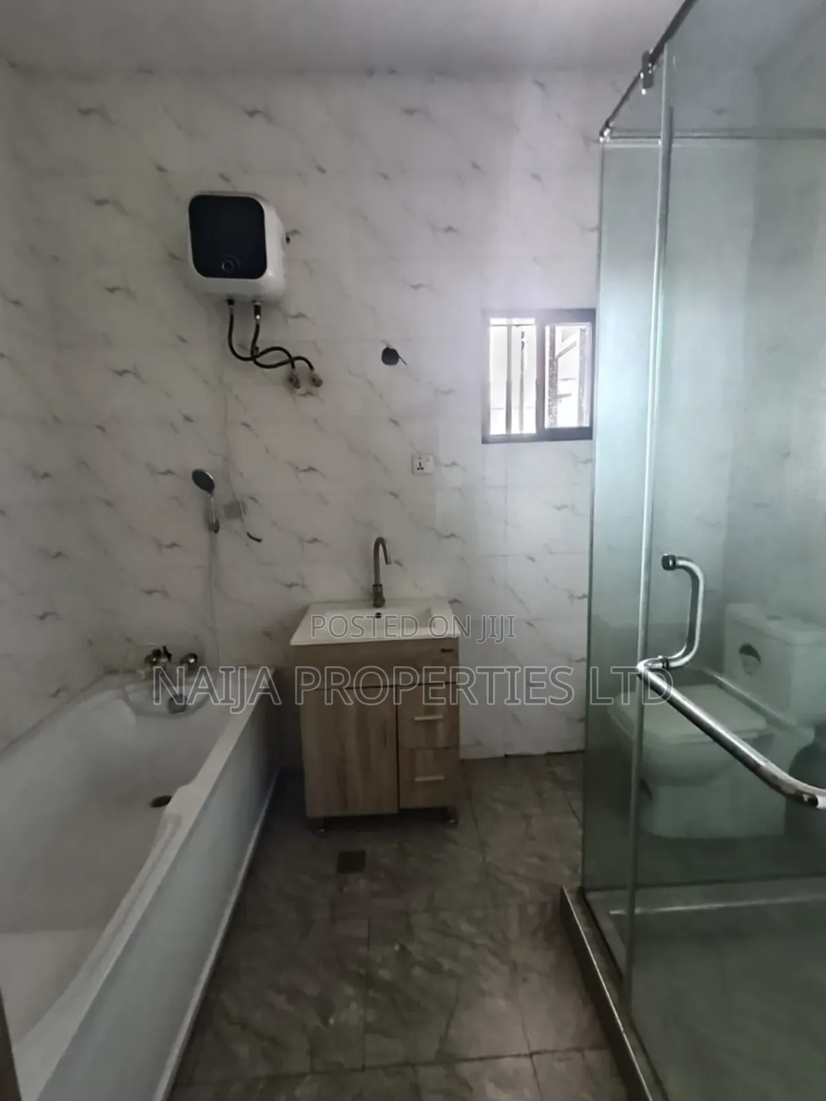 3bdrm Townhouse / Terrace in Off Lekki Coastal, Ogombo for rent in Ogombo