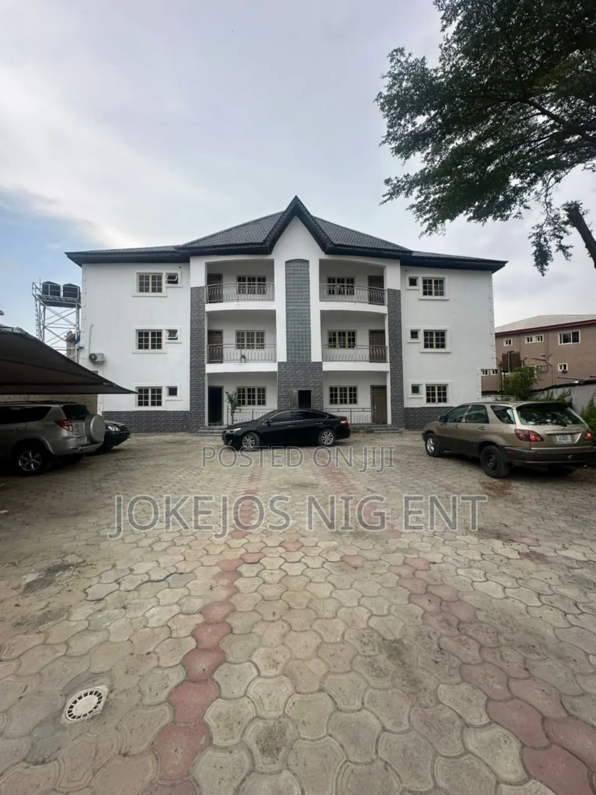 3bdrm Block of Flats in Ikota Gra for sale in Ikota