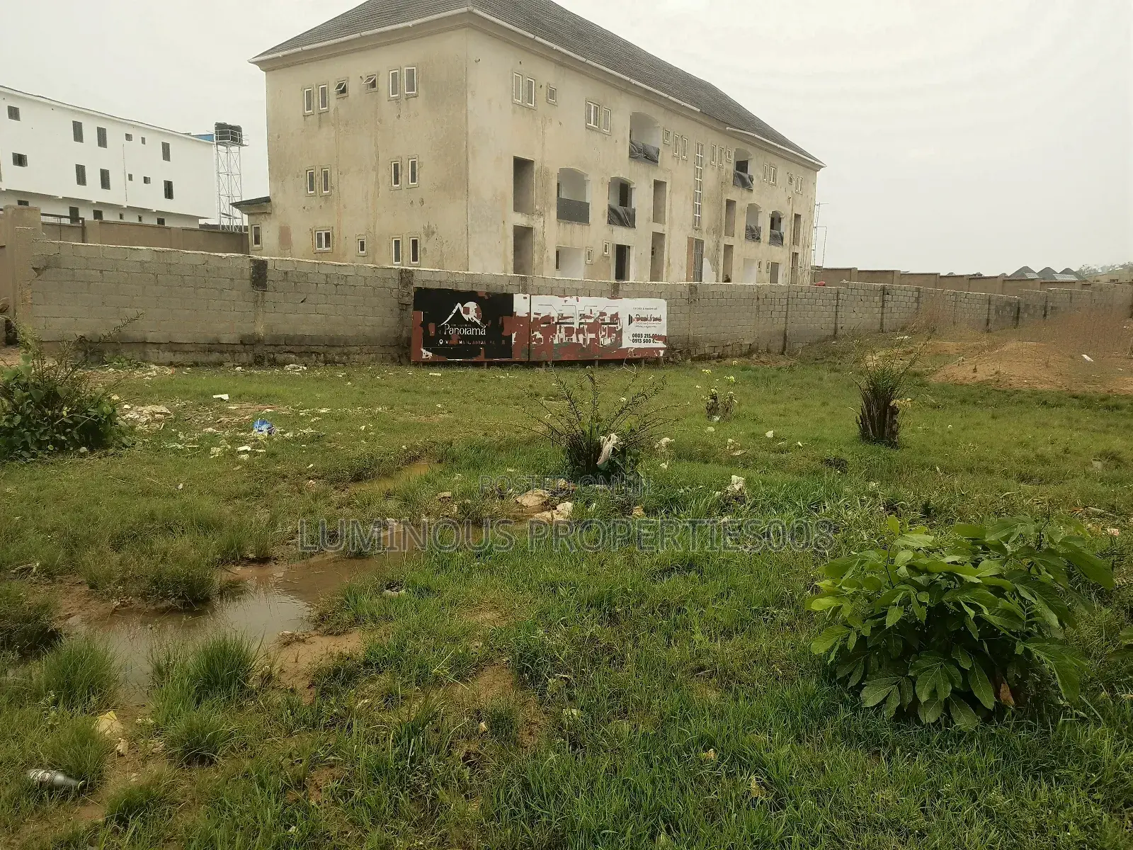 4bdrm Terrace Duplex In Tangerine Estate, Life Camp in Life Camp