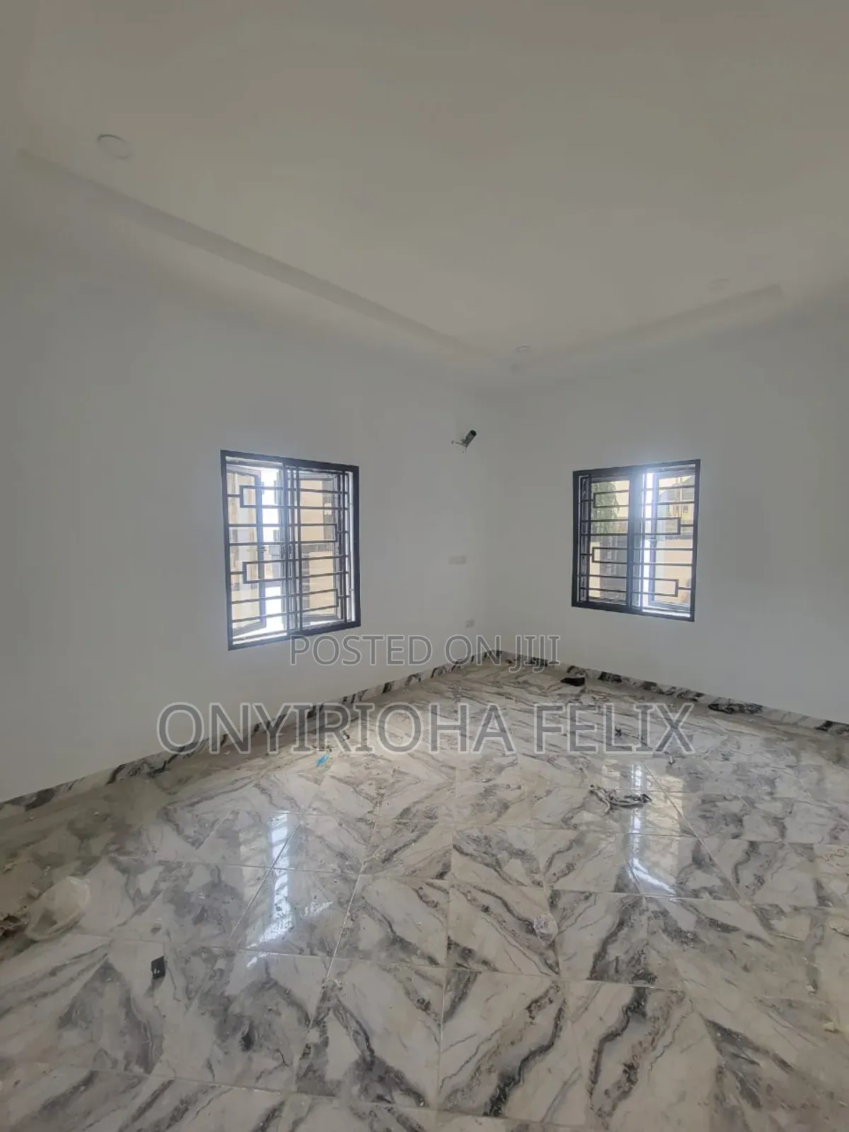 2bdrm Block of Flats in Behind Dunamis, Sabon Lugbe for rent in Sabon Lugbe
