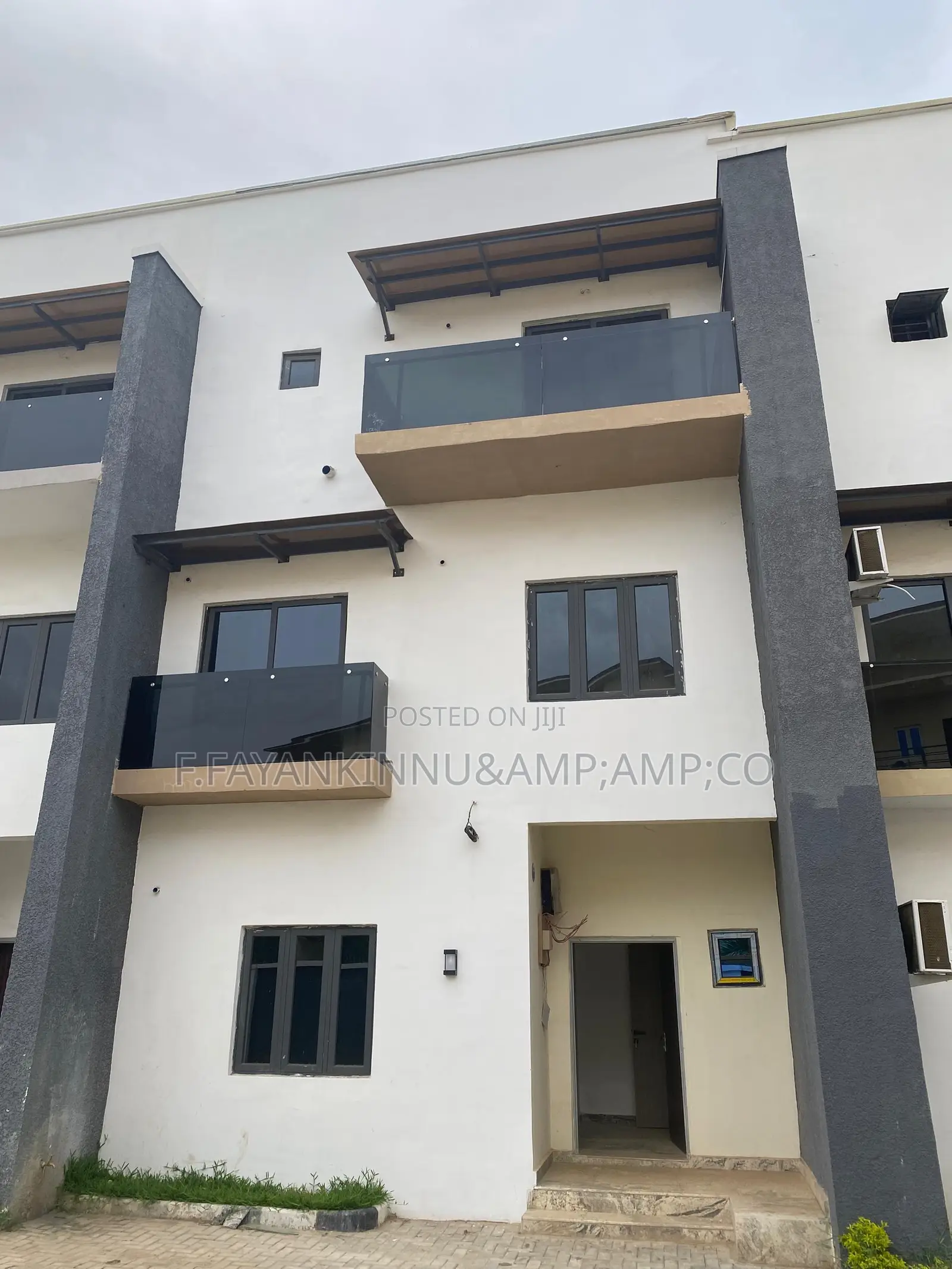 4bdrm Townhouse / Terrace in Life Camp for rent in Life Camp