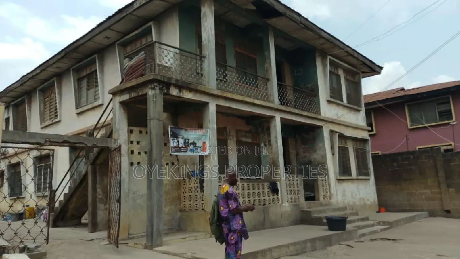 2bdrm Block of Flats in Scout Camp, Akala Express for sale in Akala Express