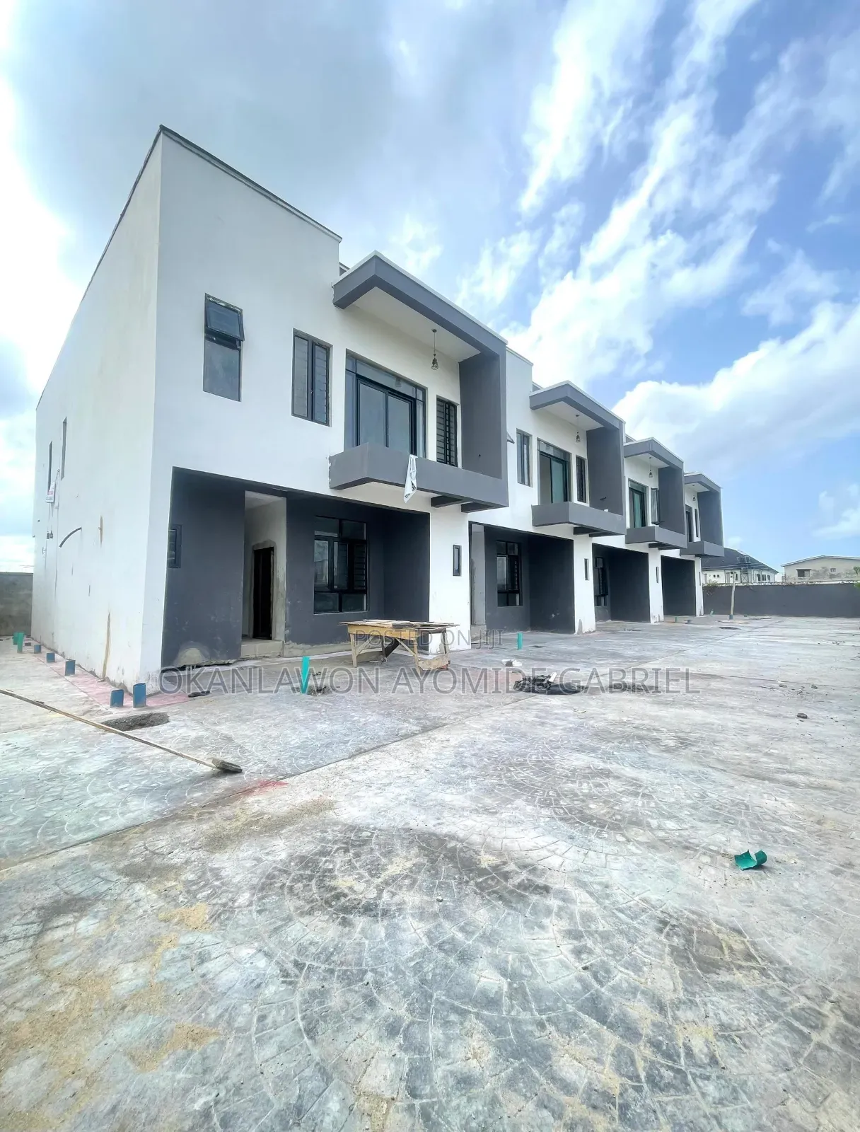 4bdrm Duplex in VGC / Ajah for sale in VGC / Ajah
