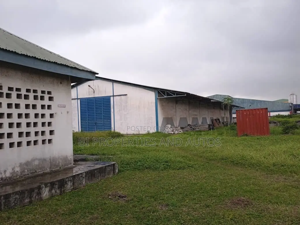 Massive Warehouse in Ikeja