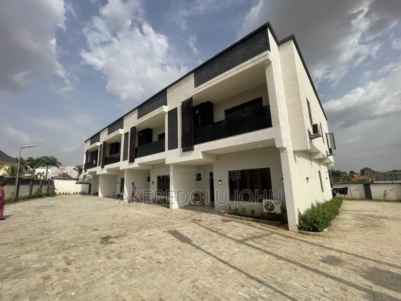 4bdrm Townhouse / Terrace in Life Camp for rent in Life Camp