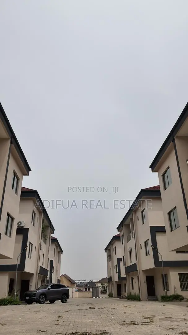 5-Bedroom Semi-Detached Duplex in Mabushi