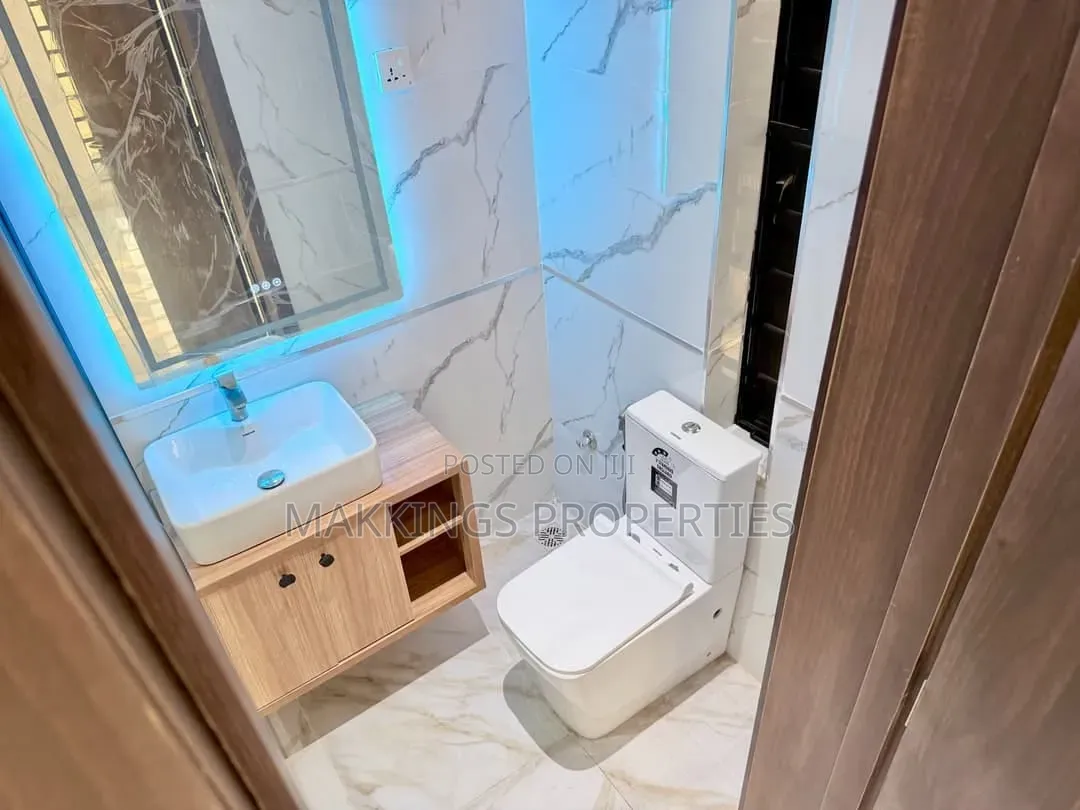 2bdrm Apartment in Adelabu for rent in Adelabu