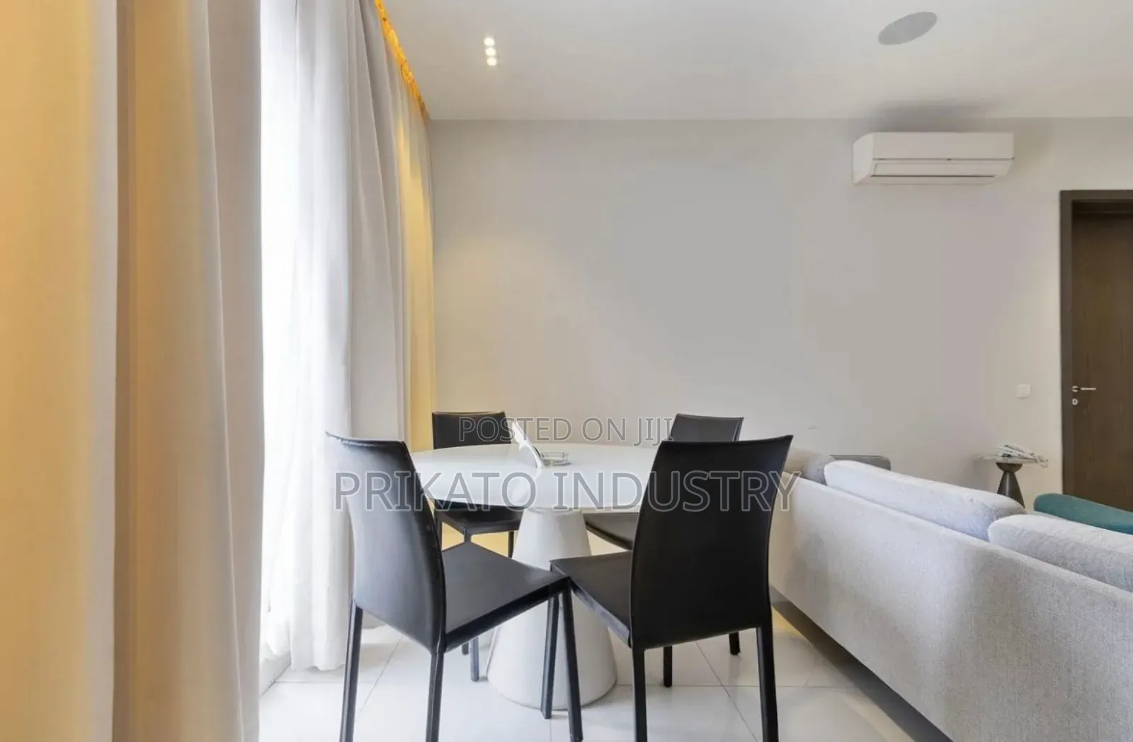 2 Bedroom Apartment in Lekki Phase 1 for Lease/ Shortlet in Lekki