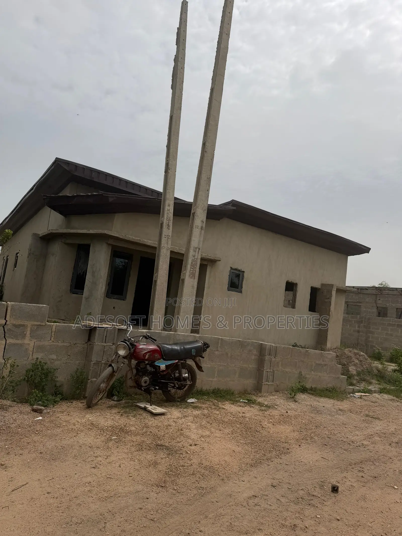 3bdrm Bungalow in Oluyole for sale in Oluyole