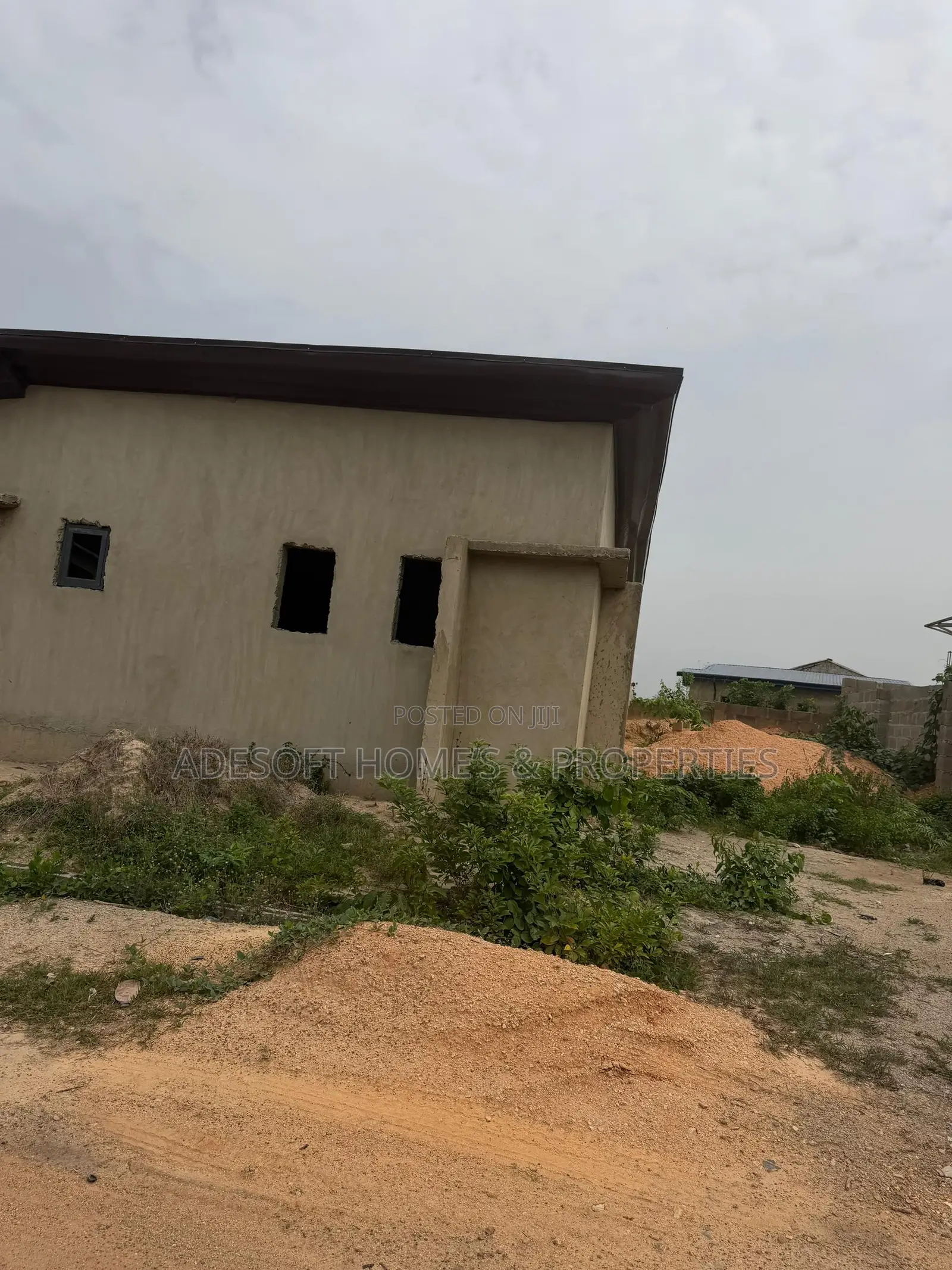 3bdrm Bungalow in Oluyole for sale in Oluyole