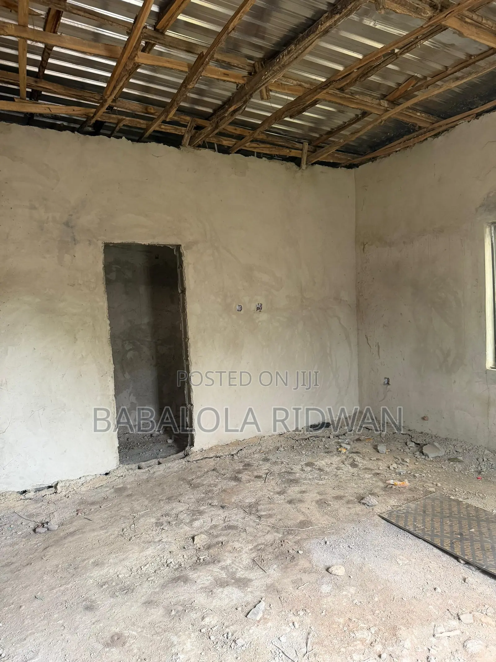3bdrm Bungalow in Lead City, Soka for sale in Soka