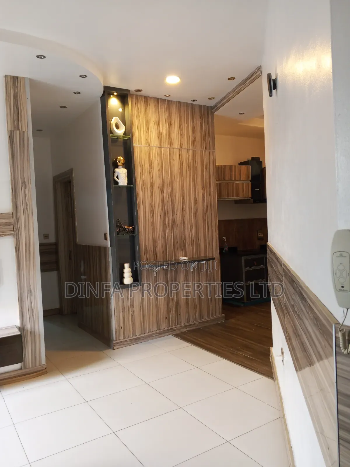 Furnished 2bdrm Apartment in Off Freedom Way, Lekki Phase 1 for rent in Lekki Phase 1