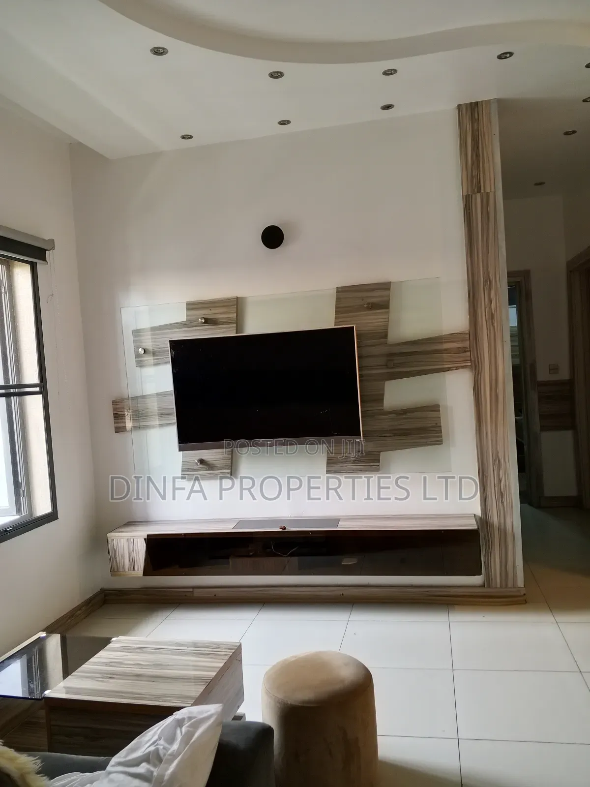Furnished 2bdrm Apartment in Off Freedom Way, Lekki Phase 1 for rent in Lekki Phase 1