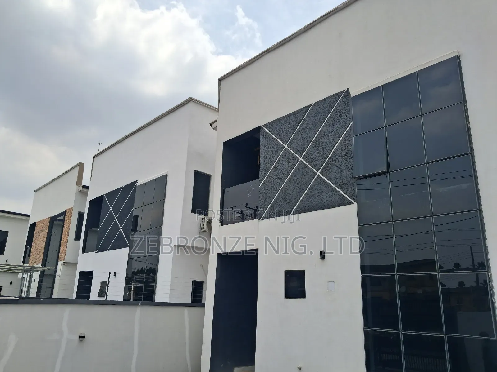 5bdrm Duplex in Dideolu Court Estate, Ogba for sale in Ogba
