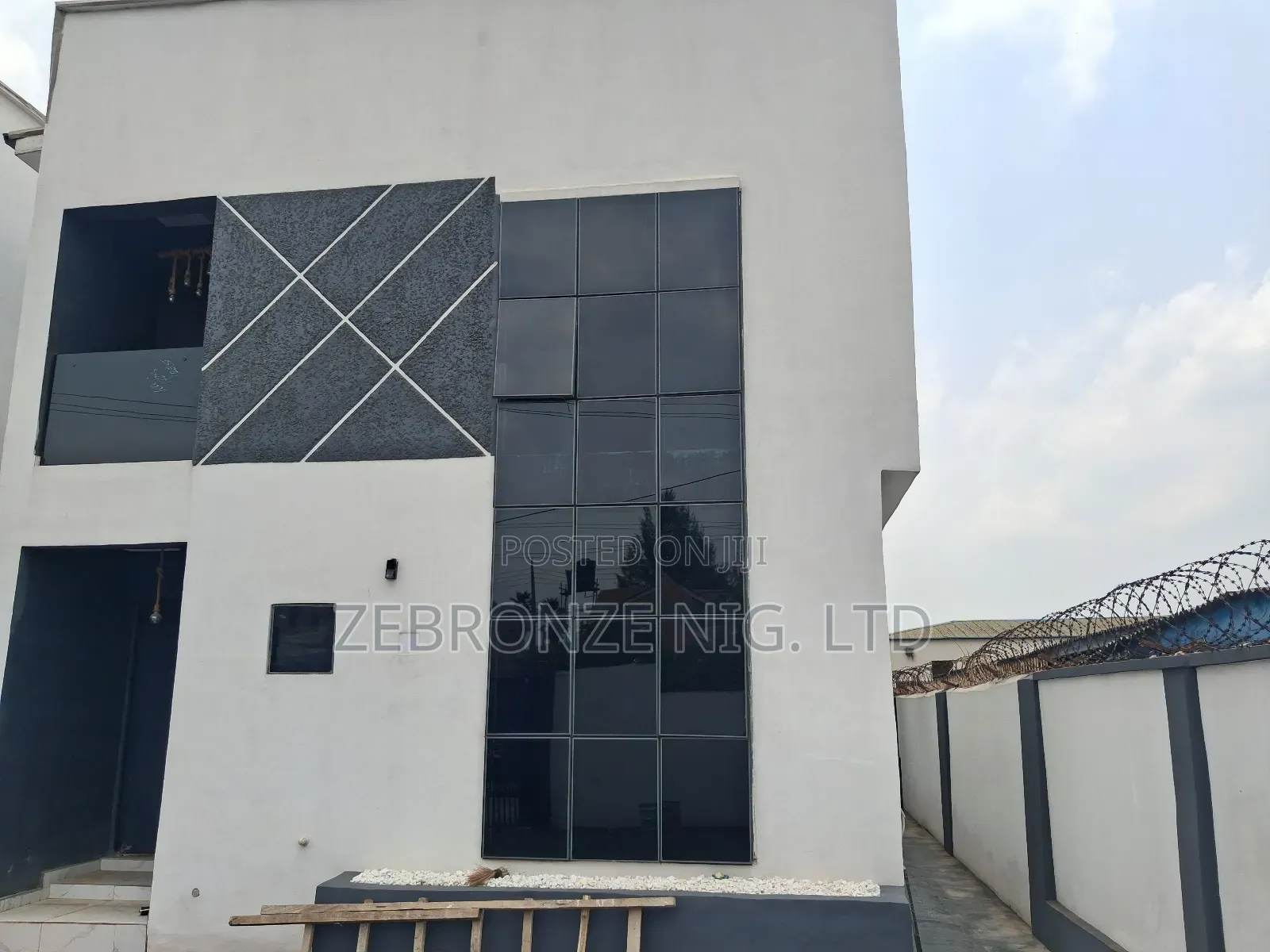 5bdrm Duplex in Dideolu Court Estate, Ogba for sale in Ogba