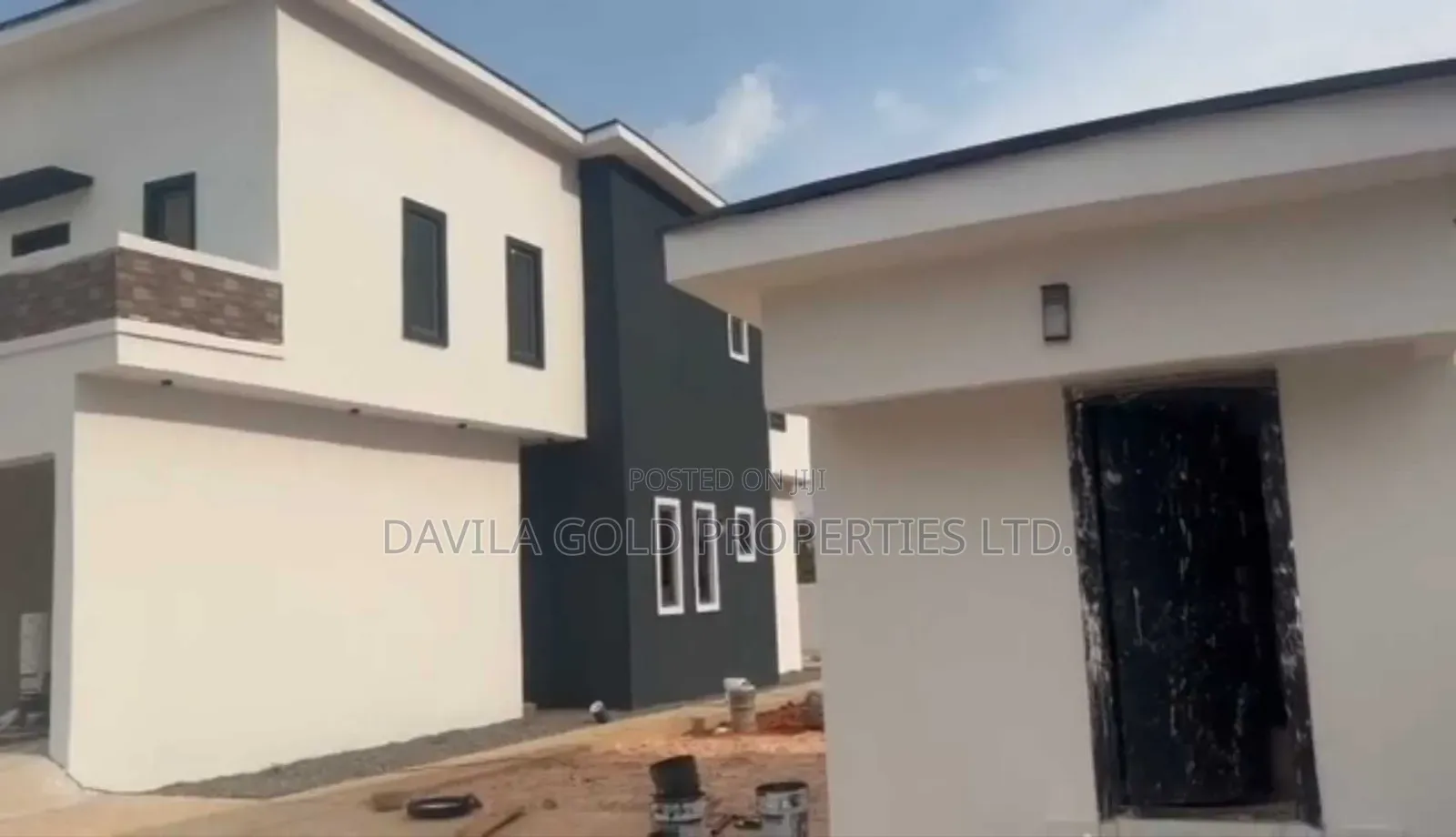 5bdrm Duplex in Benin City for sale in Benin City
