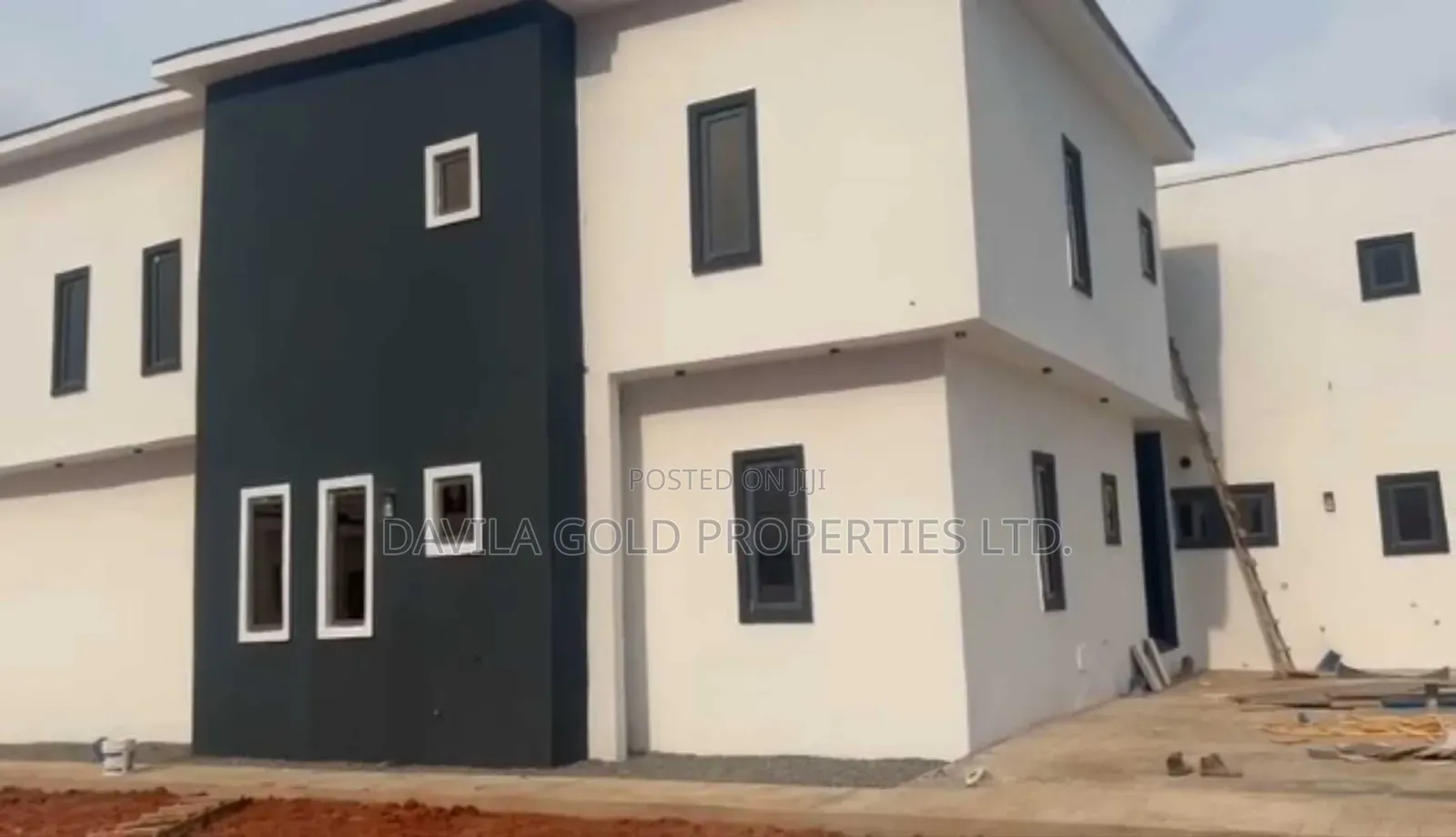 5bdrm Duplex in Benin City for sale in Benin City