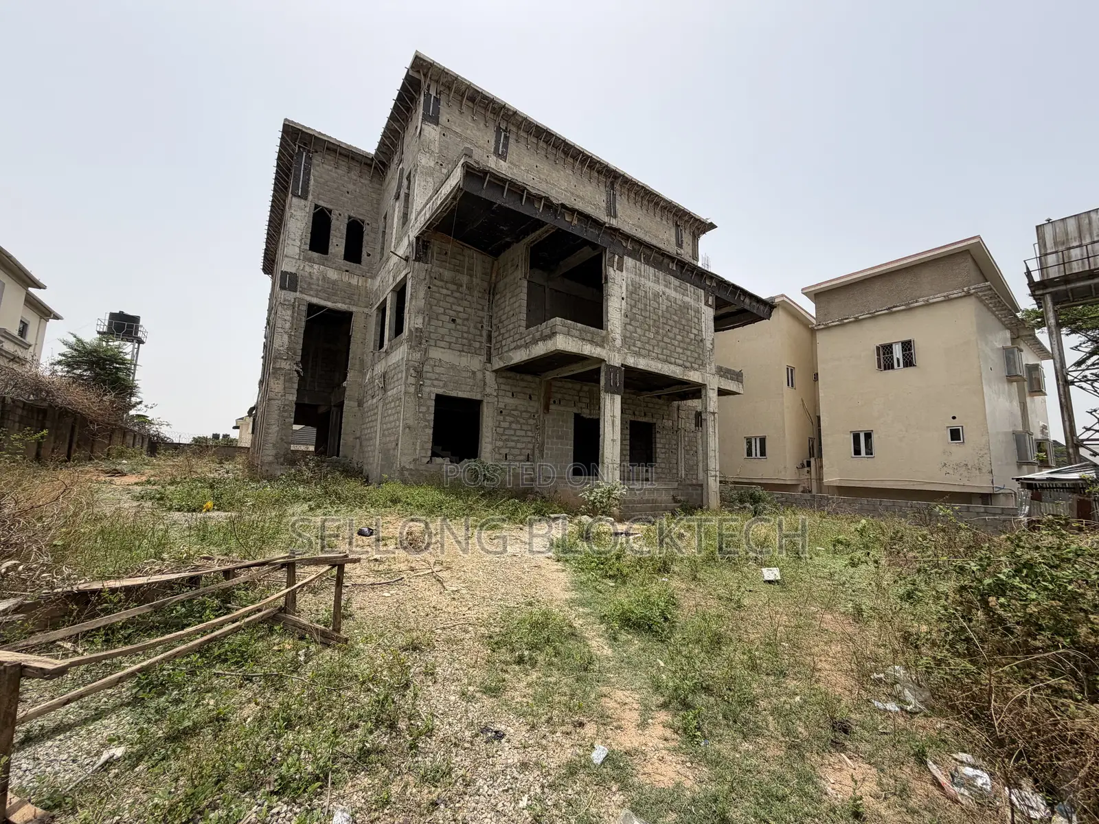 7bdrm Duplex in Guzape District for sale in Guzape District
