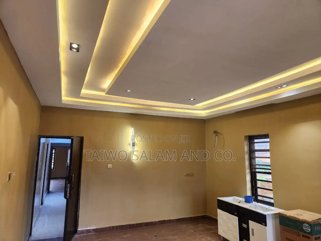Furnished 5bdrm Duplex in Oluyole Estate for sale in Oluyole Estate