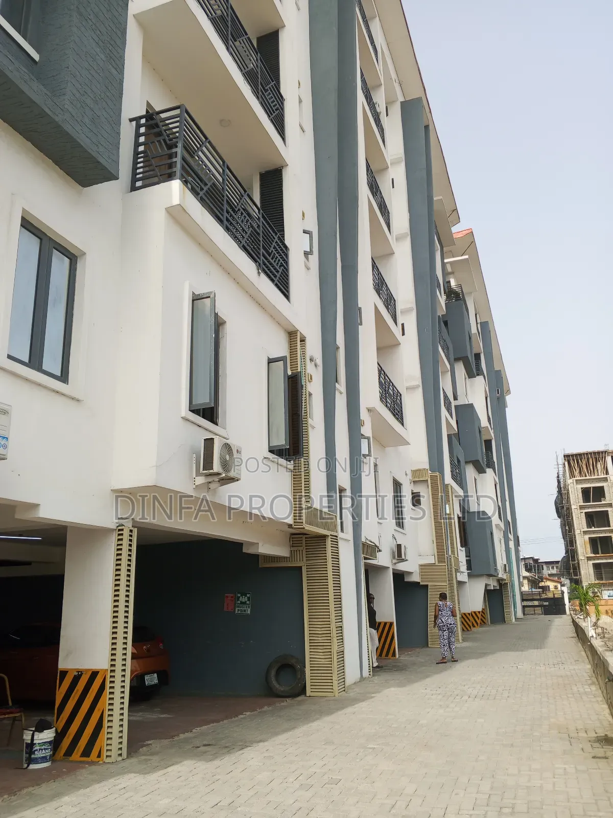 3bdrm Apartment in Ikate for sale in Ikate
